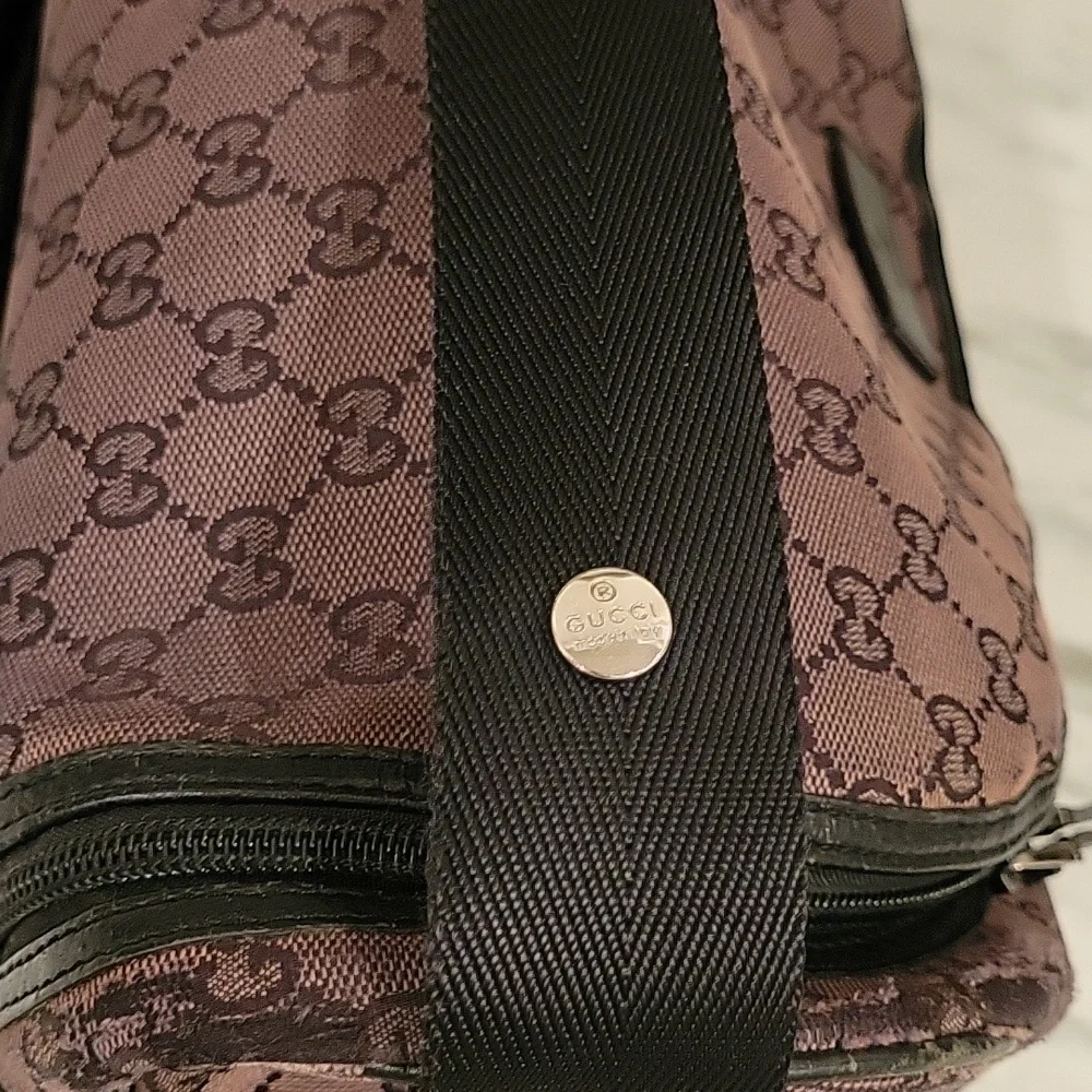 AUTHENTIC GUCCI GG BLACK DIAPER BAG BABY PURSE $1890